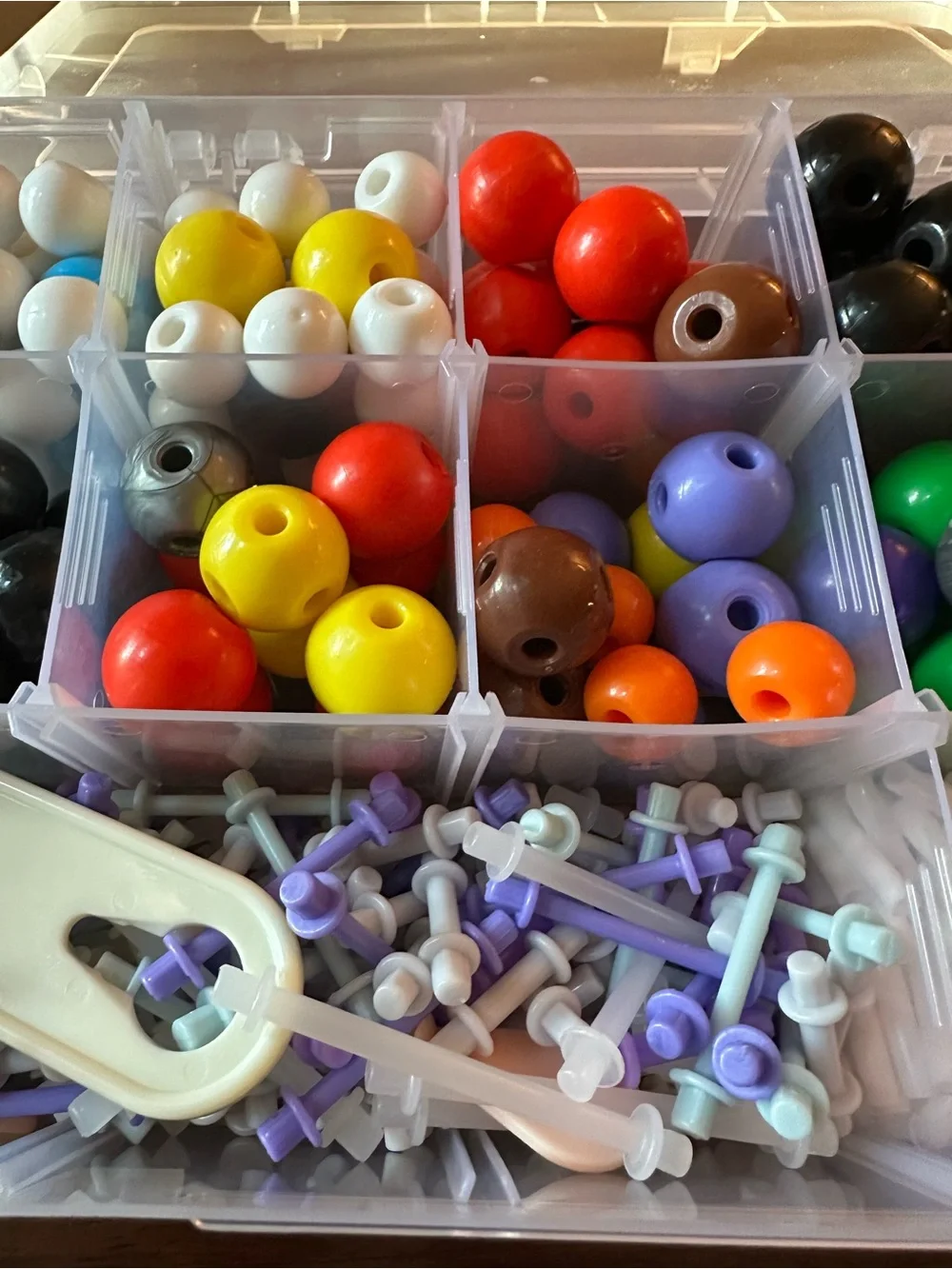 Ychoulek molecular model